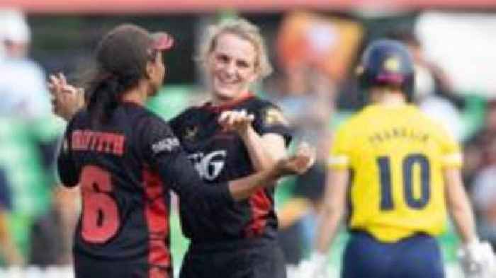 Sunrisers beat Stars to lift Rachael Heyhoe Flint Trophy