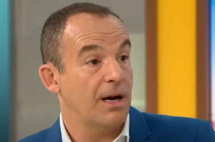 Martin Lewis urges people to consider two drawbacks when buying gift cards as Christmas presents