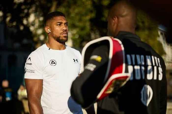 Anthony Joshua vs Daniel Dubois exact start time and full undercard