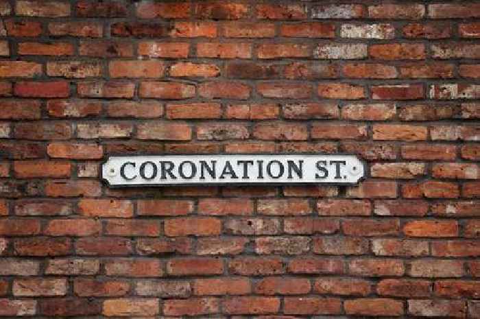 ITV Coronation Street fans 'never knew' stars were mum and son in real life