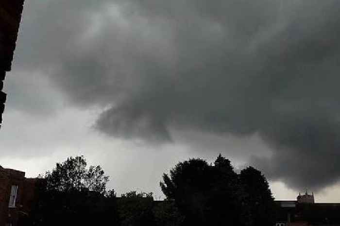 UK braces for tornadoes with 50mph winds and severe lightning, Met Office issues amber rain warnings