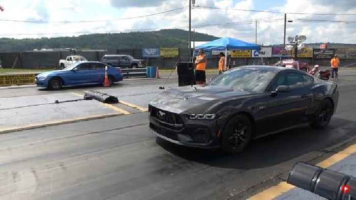 2024 Ford Mustang GT Drags BMW and Honda, Someone's Slower Than a Snail at the Dragstrip 