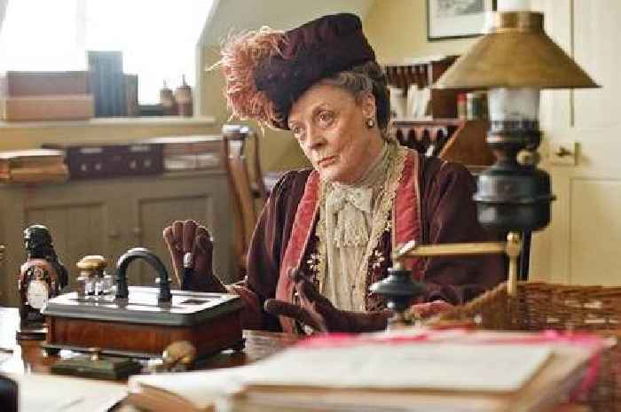 Dame Maggie Smith of Harry Potter and Downton Abbey dies age 89