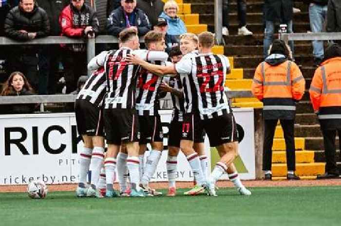 Late goals seal Grimsby Town's first away win of the season at Carlisle United