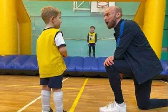 Ex-Manchester United star bullied over his looks helping Scottish kids through football camps