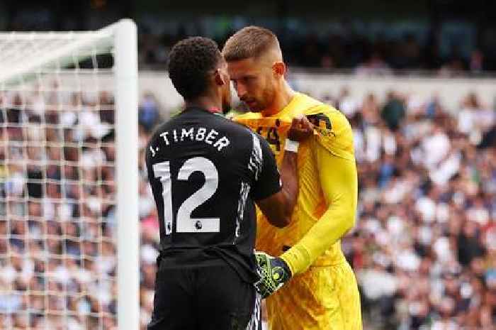 Jurrien Timber breaks silence on Guglielmo Vicario Tottenham vs Arsenal spat amid red card debate