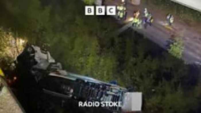 Cheshire Inspector on M6 lorry crash