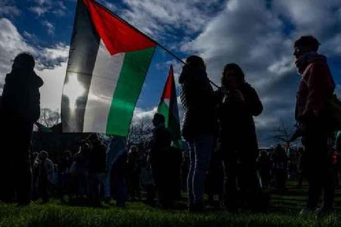 Fears Glastonbury's plea for Middle East peace 'chucked in the bin'