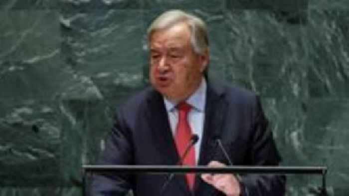 UN chief banned from Israel in row over Iran