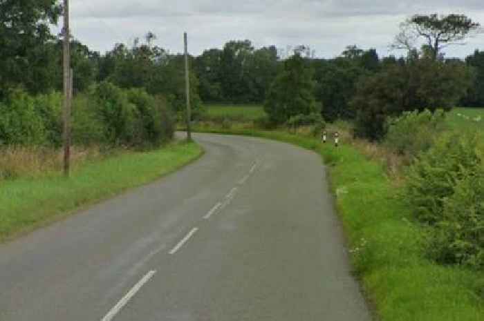 Live Leicestershire traffic updates as police close county road