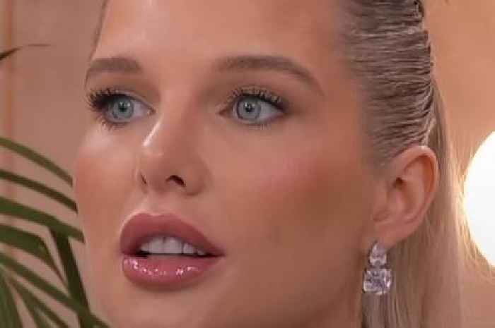 Helen Flanagan 'exhausted and anxious' amid health problem as she pleads for advice