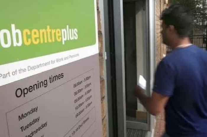 DWP bringing in Universal Credit claimants for 'interview' after 'reviewing claims'