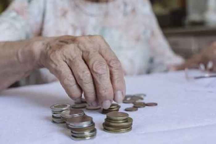 State pension warning to people born in these years over 'rising age expectancy'