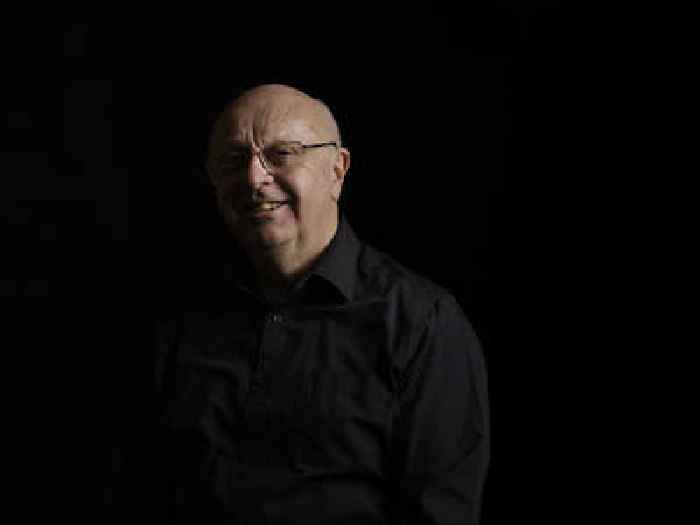  Sheffield Chamber Orchestra Appoints Laurence Perkins as Artistic Director