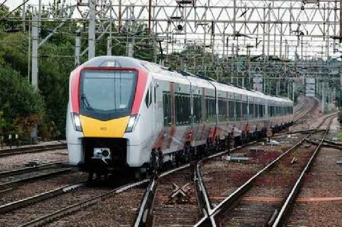 Trainlines between Essex and London to close for eight days over Christmas