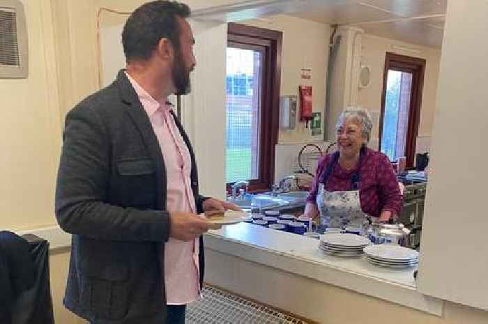 West Lothian MP shows his support at Macmillan Coffee Morning