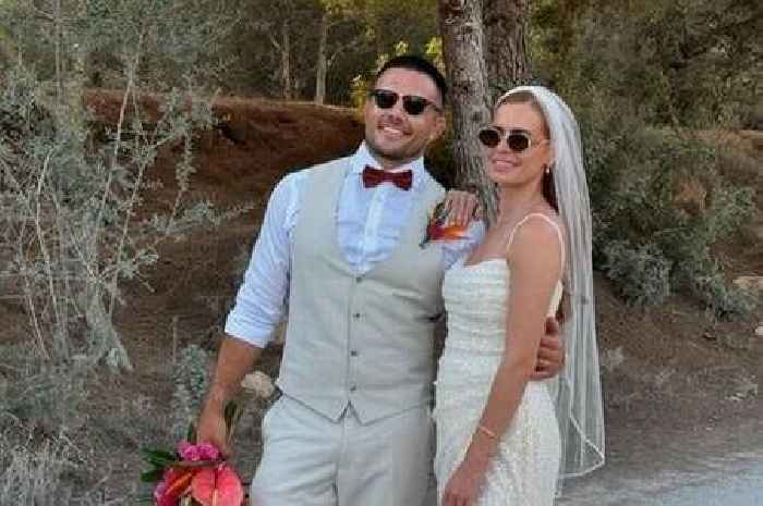 Sophie Evans and Ellis Jenkins' chaotic wedding night like a scene from 'The Hangover'