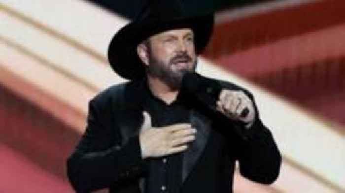 Singer Garth Brooks accused of rape in lawsuit