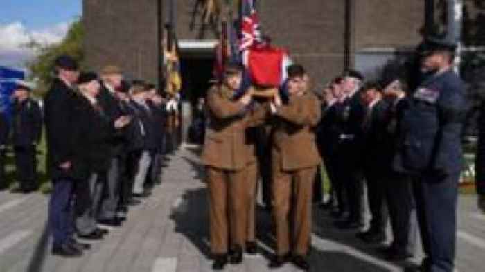 Guard of honour at funeral for D-Day veteran