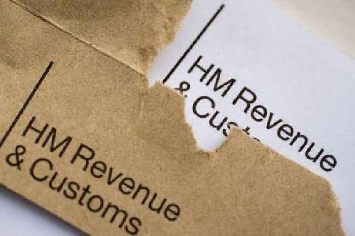 HMRC 'act now' warning to Ebay, Vinted and Etsy sellers or face automatic £100 fine