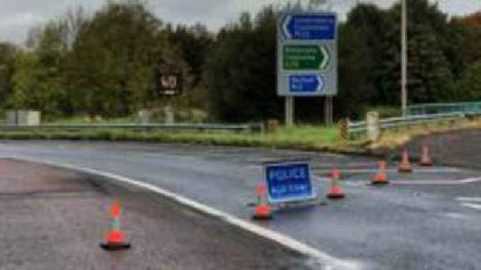 Security alert closes M22 in both directions