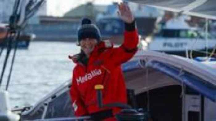 British sailor Hare eyes top 10 Vendee Globe finish