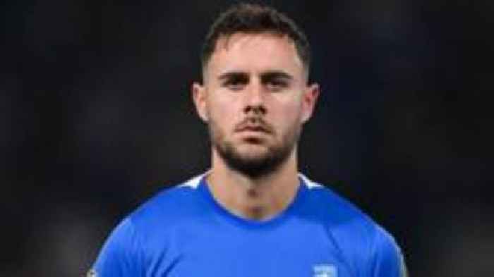 'Devastated' Greece players to mark Baldock death before England game