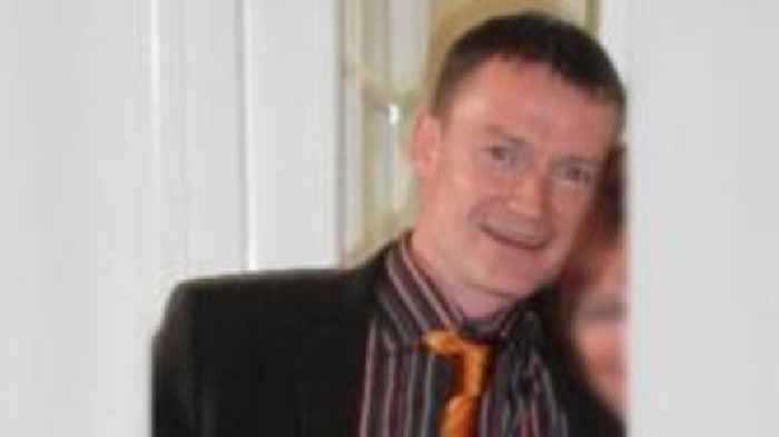 Man killed in Alloa flat explosion named