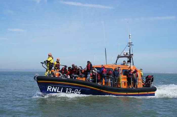 Thames boat capsizes: Six on board with one person still missing