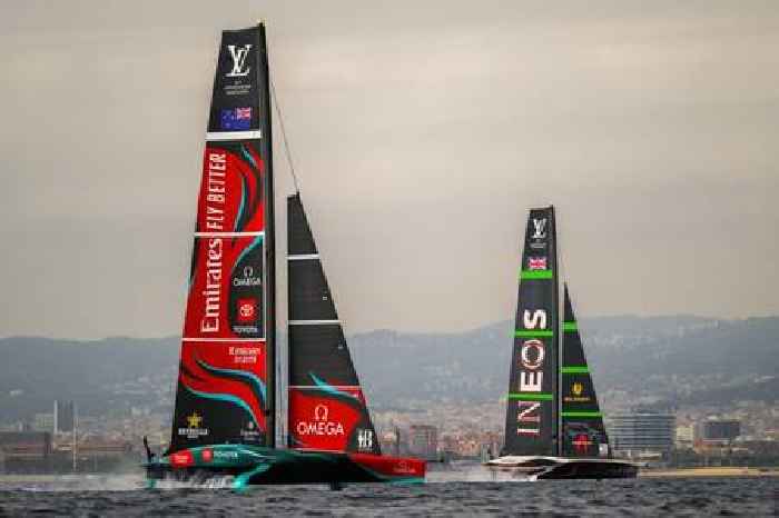 New Zealand holds 4-0 lead over Ineos Britannia in America’s Cup