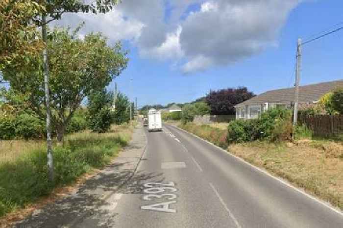 Live: A392 closed after rush hour crash near Newquay