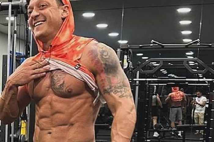Mesut Ozil and more footballers who bulked up and became hench after retiring