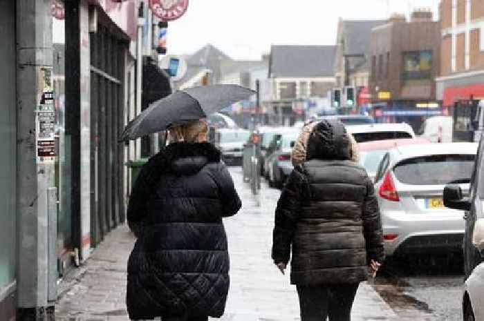 Met Office issues weather warning as 18 hours of heavy rain to hit Wales