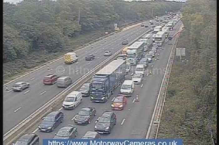 Live: M3 traffic updates as motorway closed near M25 and Sunbury after multi vehicle crash