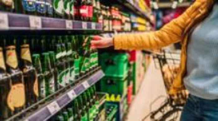 Minimum alcohol pricing looks set to be introduced in NI