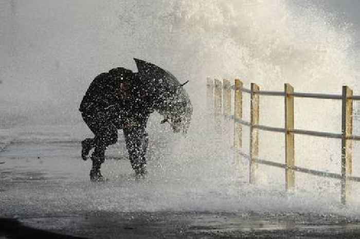 Exact date 'explosive' Storm Ashley to batter Scotland with 80mph gales