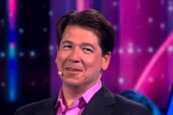 Michael McIntyre shuts down 'struggling' David Walliams as he asks for help on The Wheel