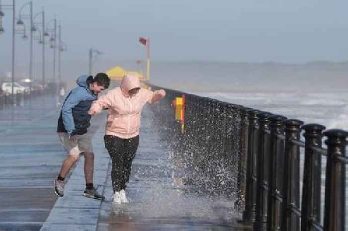 Storm Ashley to batter Scotland with winds of up to 110mph predicted in UK