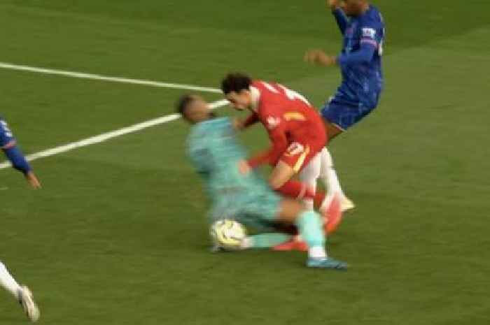 Reason why Liverpool's penalty against Chelsea was overturned despite Sanchez 'foul'