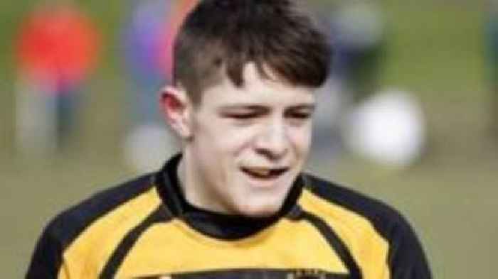 Crash teen's mum backs call for new driver licence