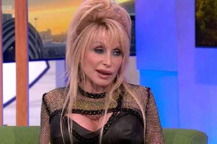 Dolly Parton says her Christmas starts in November and that's when she puts the decorations up