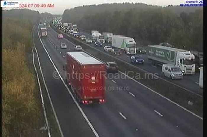 Live traffic updates as M1 'infrastructure defect' shuts lanes in Leicestershire