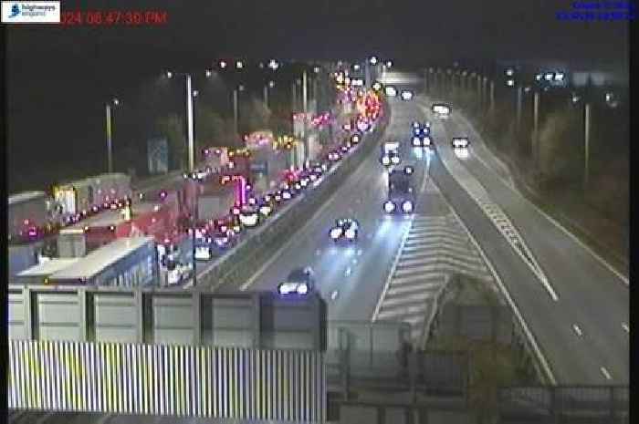 M1 closure live updates as Leicestershire Police warns drivers to avoid motorway