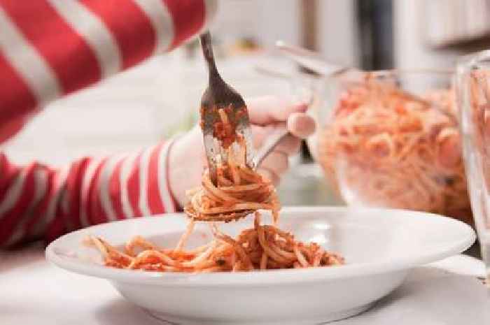 Common spaghetti eating mistake you're making as foodie shares 'right' method