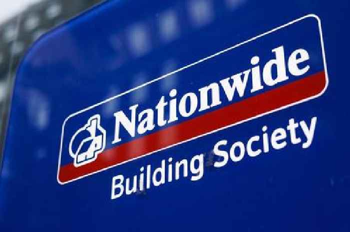 Nationwide issues urgent message to customers with bank balances of £1 or more