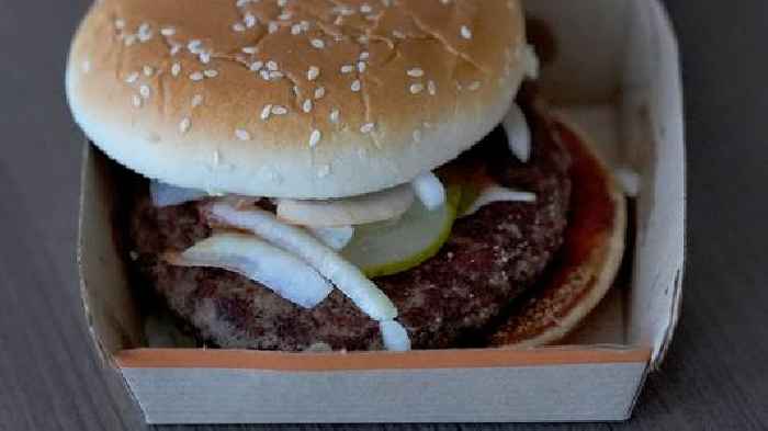 US fast-food giants pull ingredient after deadly McDonald's E.coli scare