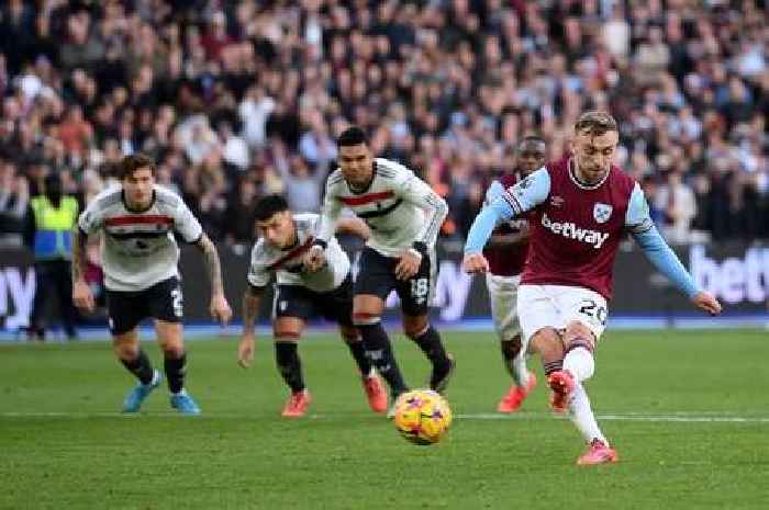 Premier League statement explains VAR decision to award West Ham late penalty vs Man Utd