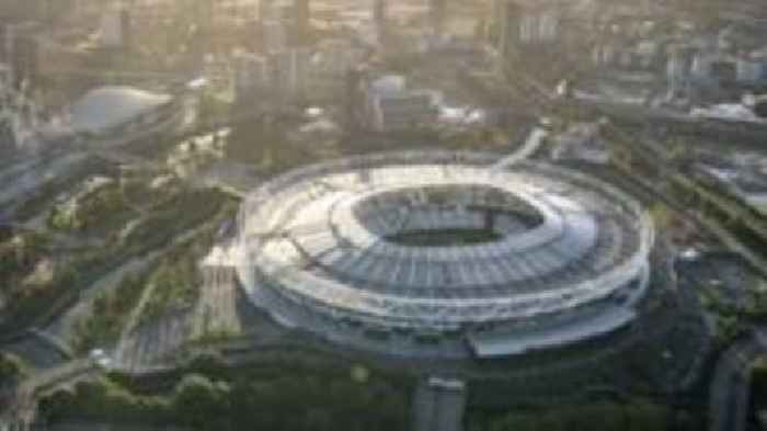 Green light for London Stadium solar roof plans