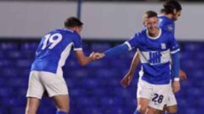 EFL Trophy: Birmingham crush Fulham U21s to coast through