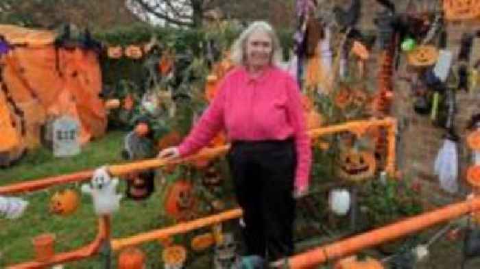 'I've decorated my Halloween house for 40 years'